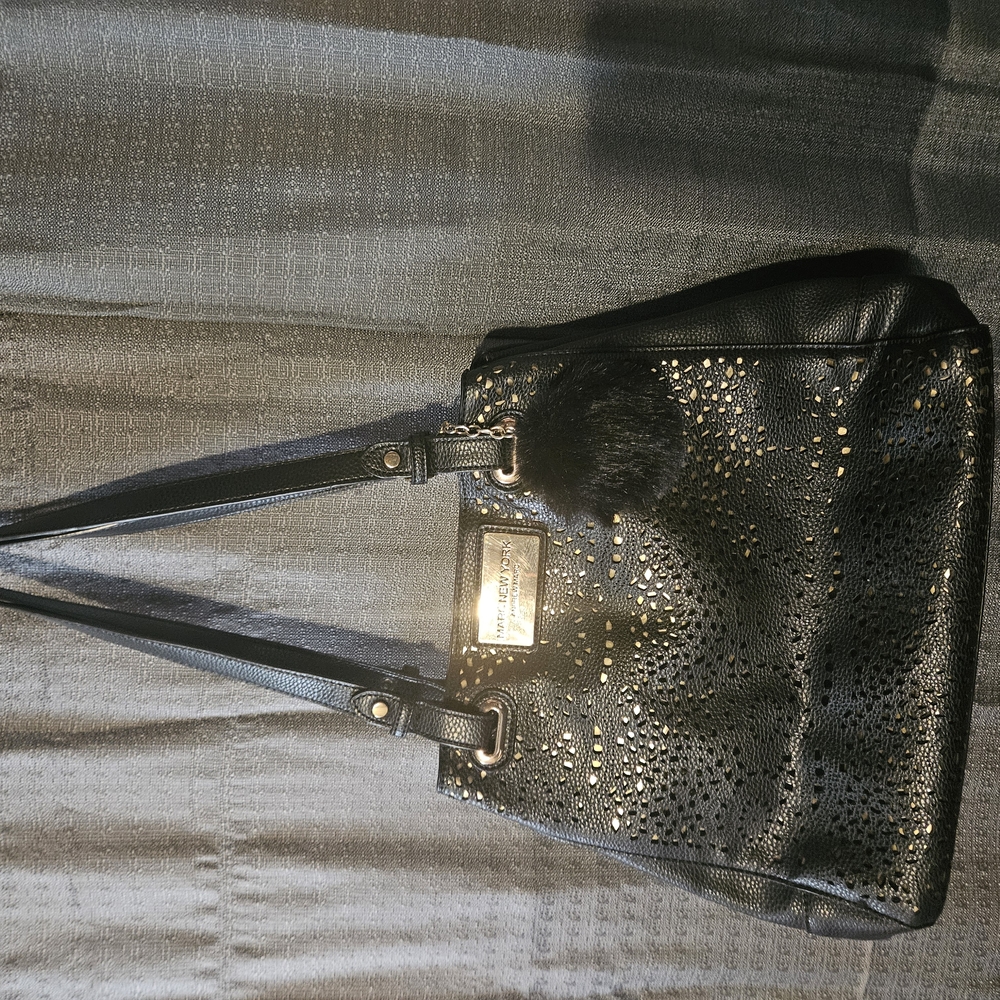 Marc New York Black and Gold Shoulder Bag with Metallic Finish